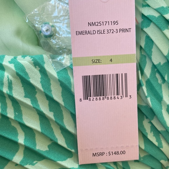 💖NANETTE LEPORE Emerald Isle Green Pleated High Neck Printed Dress, sz 4 NWT - Picture 11 of 12